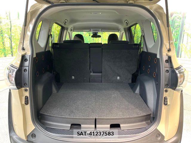 Toyota SIENTA 2022-02 6912731-9