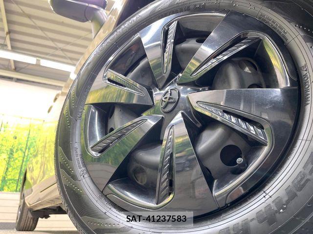 Toyota SIENTA 2022-02 6912731-12