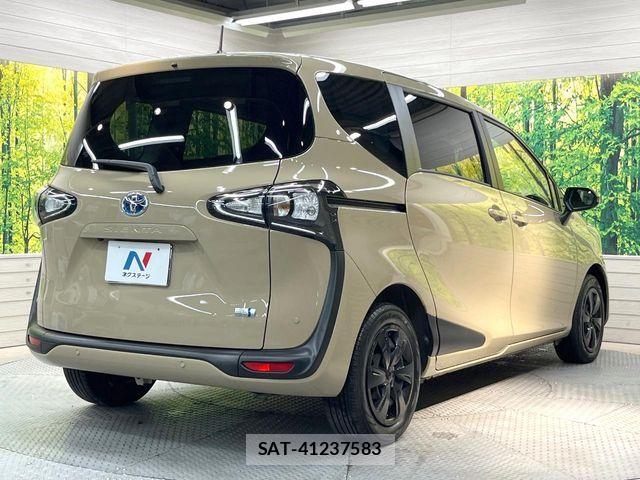Toyota SIENTA 2022-02 6912731-16