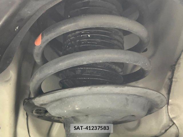 Toyota SIENTA 2022-02 6912731-17