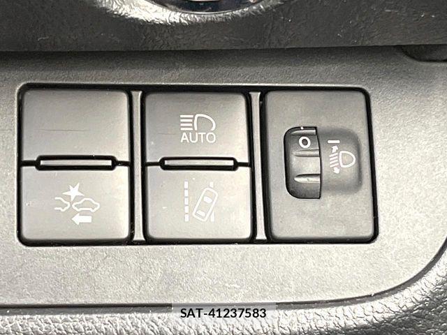 Toyota SIENTA 2022-02 6912731-6