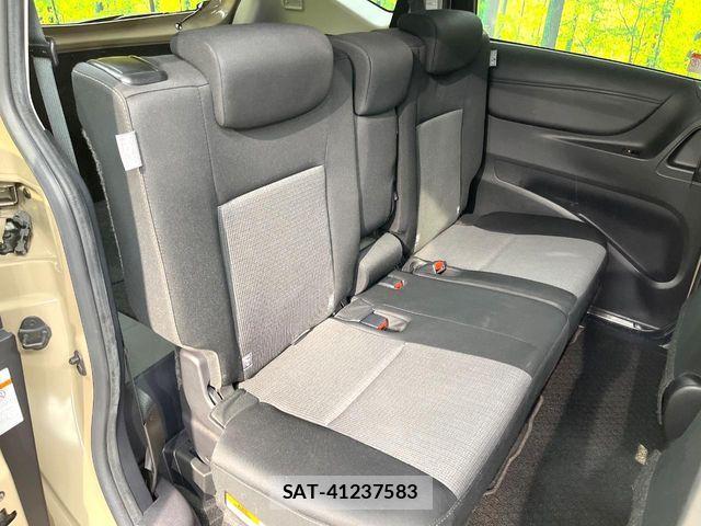 Toyota SIENTA 2022-02 6912731-8
