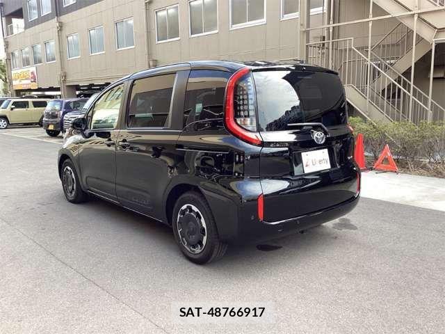Toyota SIENTA 2025-01 6912705-12