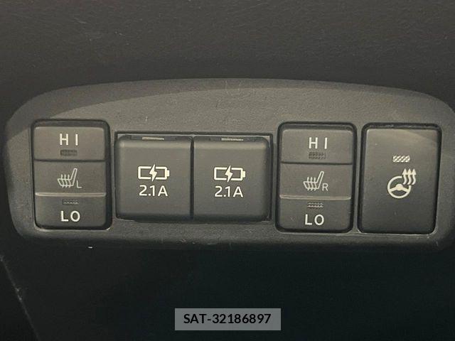Toyota SIENTA 2018-12 6912736-6