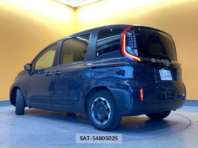 Toyota SIENTA 2024-06 6912709-14