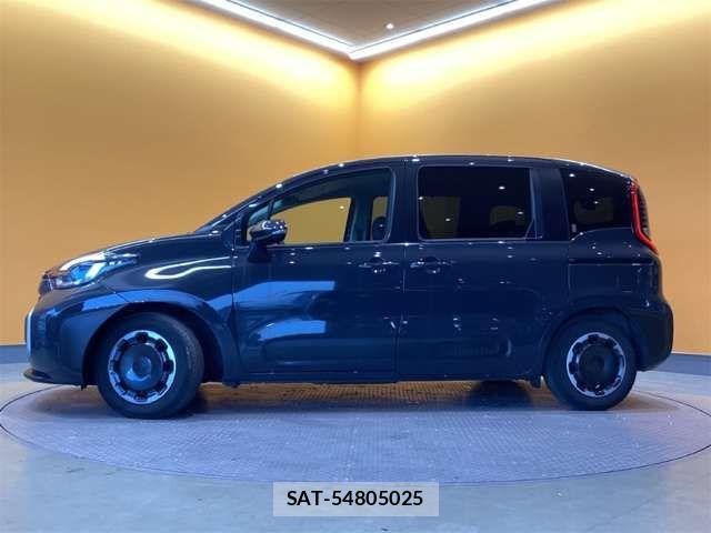 Toyota SIENTA 2024-06 6912709-15