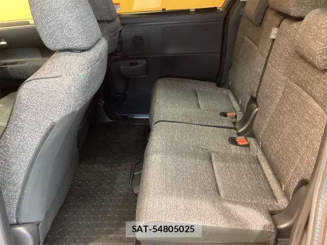 Toyota SIENTA 2024-06 6912709-19