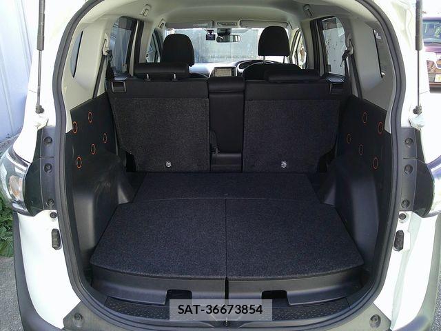 Toyota SIENTA 2022-06 6912727-10