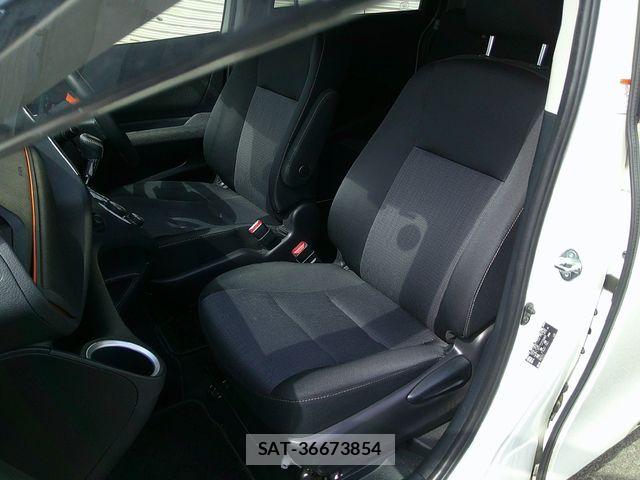 Toyota SIENTA 2022-06 6912727-7