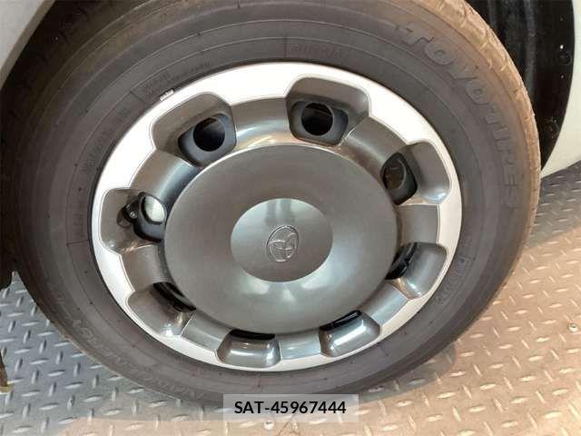 Toyota SIENTA 2024-12 6912707-15