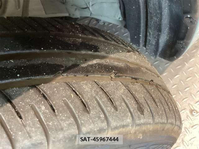 Toyota SIENTA 2024-12 6912707-16