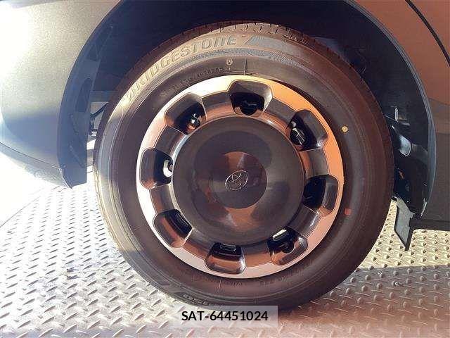 Toyota SIENTA 2025-09 6912700-19