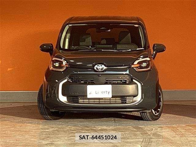 Toyota SIENTA 2025-09 6912700-8