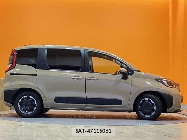 Toyota SIENTA 2025-07 6912694-10