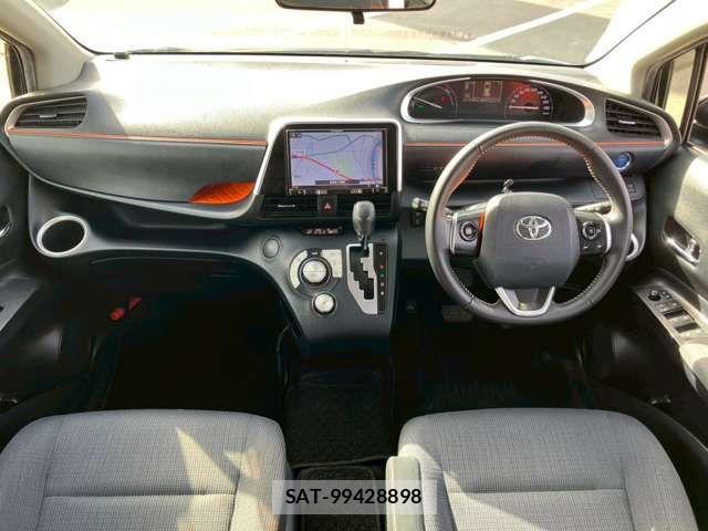 Toyota SIENTA 2017-03 6912739-10