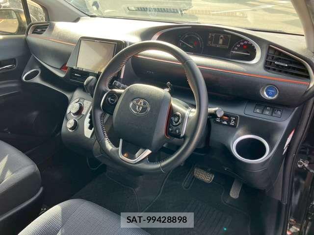 Toyota SIENTA 2017-03 6912739-11