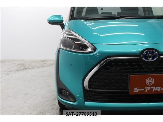 Toyota SIENTA 2021-02 6912735-10