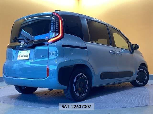 Toyota SIENTA 2024-05 6912713-11