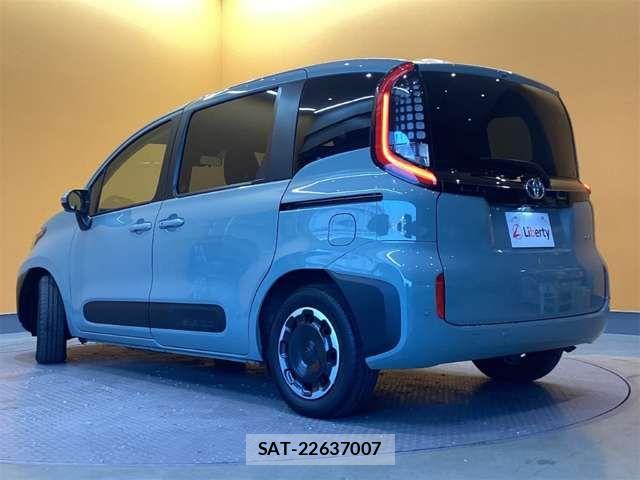 Toyota SIENTA 2024-05 6912713-13