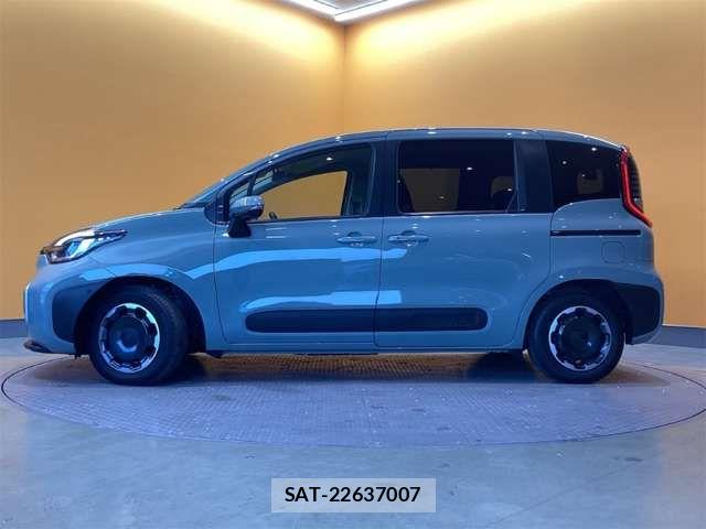Toyota SIENTA 2024-05 6912713-14