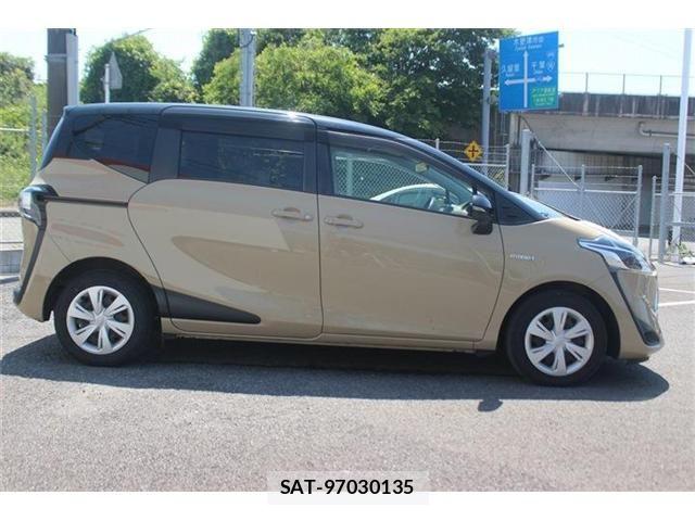Toyota SIENTA 2018-11 6912744-8