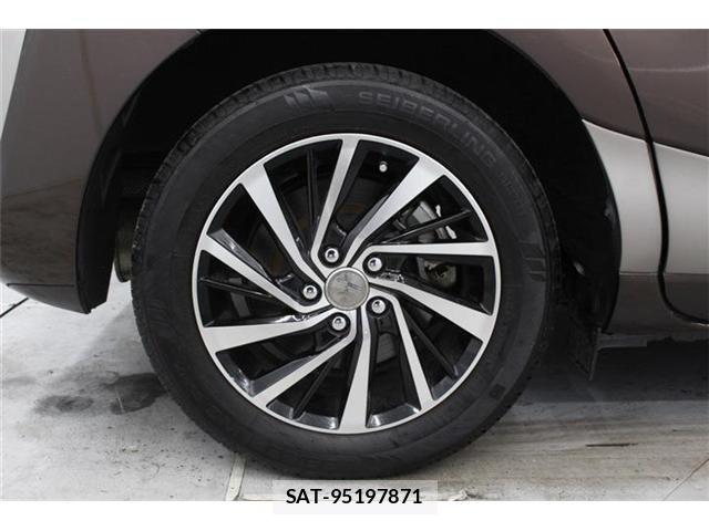 Toyota SIENTA 2016-10 6912750-25