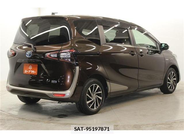 Toyota SIENTA 2016-10 6912750-4