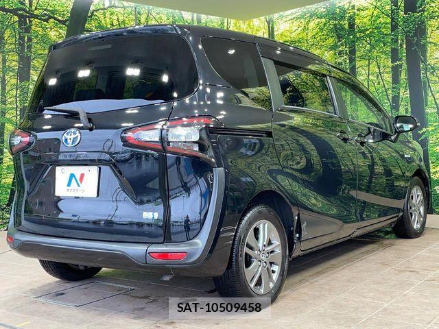 Toyota SIENTA 2015-12 6912740-17