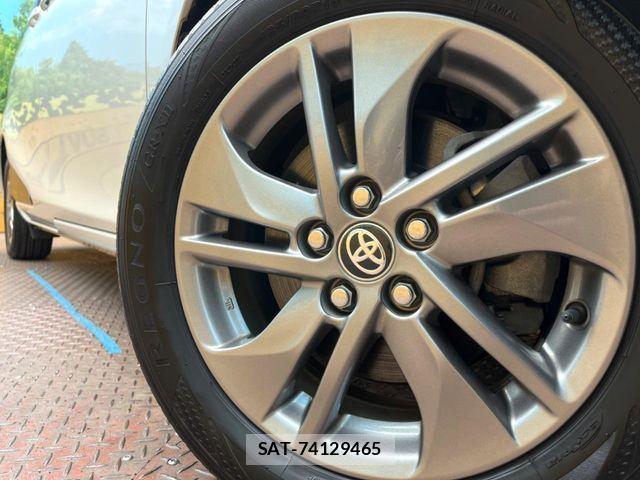 Toyota SIENTA 2019-02 6912730-13