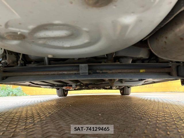 Toyota SIENTA 2019-02 6912730-19