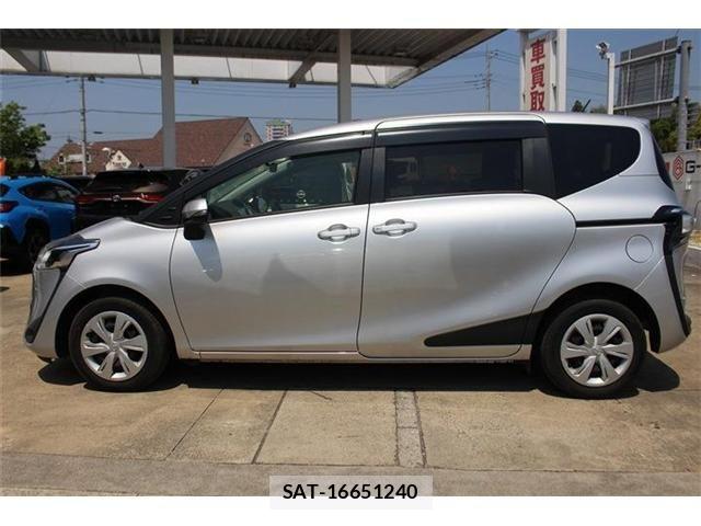 Toyota SIENTA 2020-11 6912745-9
