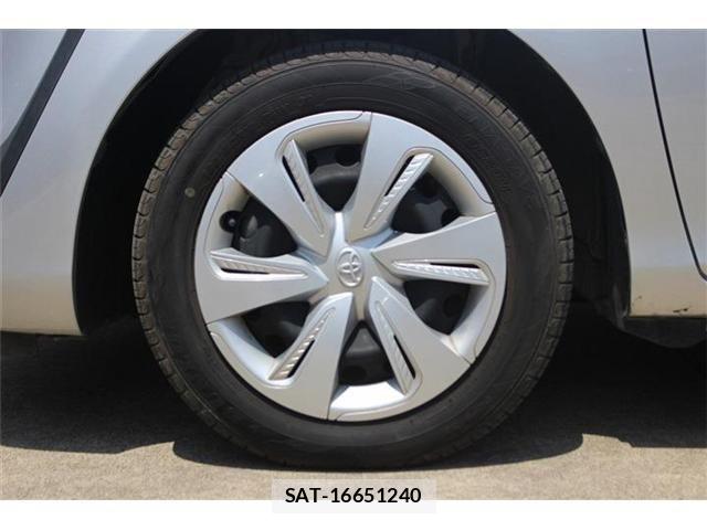Toyota SIENTA 2020-11 6912745-17