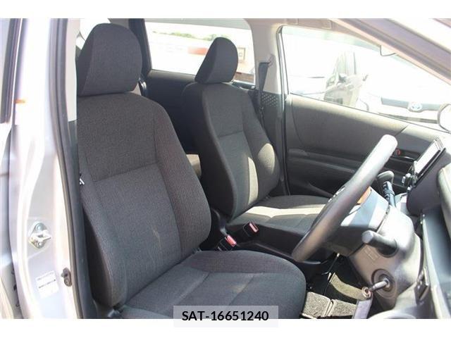 Toyota SIENTA 2020-11 6912745-23