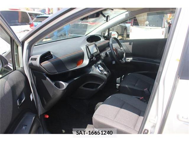 Toyota SIENTA 2020-11 6912745-28