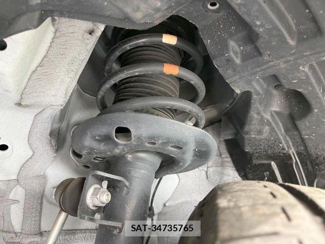 Toyota SIENTA 2023-07 6912714-19