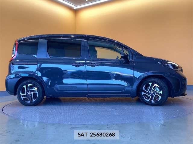 Toyota SIENTA 2024-01 6912710-10