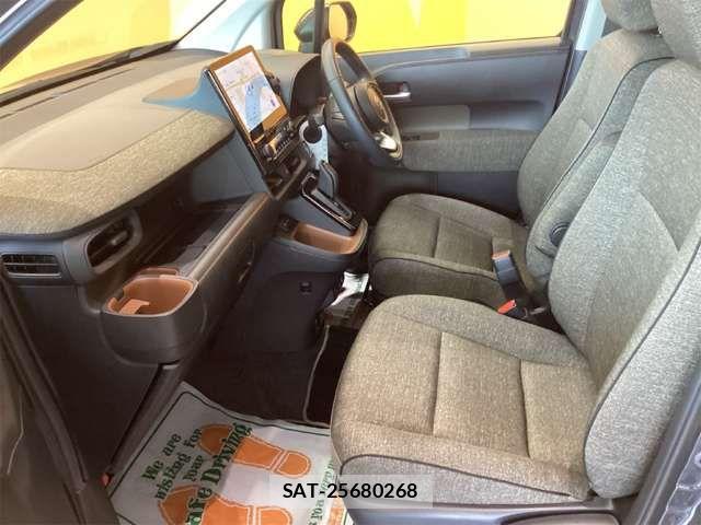 Toyota SIENTA 2024-01 6912710-17