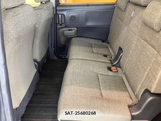 Toyota SIENTA 2024-01 6912710-18