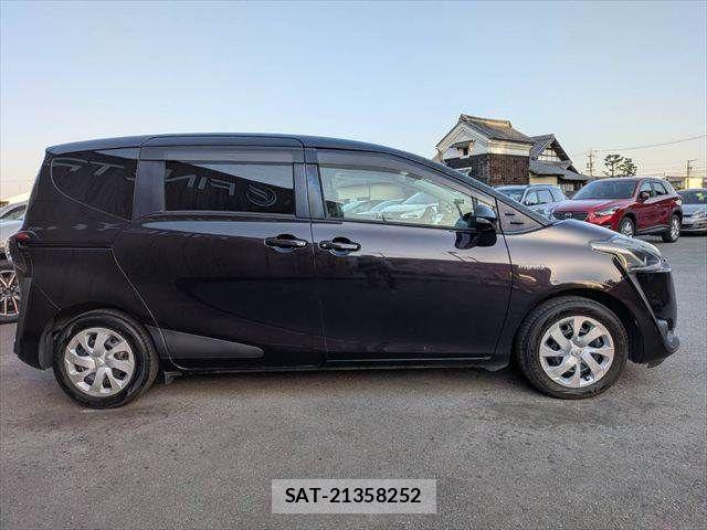 Toyota SIENTA 2017-12 6912748-19