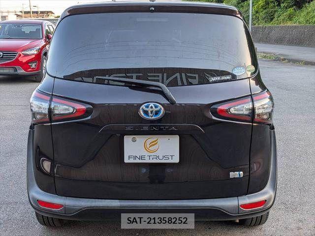 Toyota SIENTA 2017-12 6912748-21