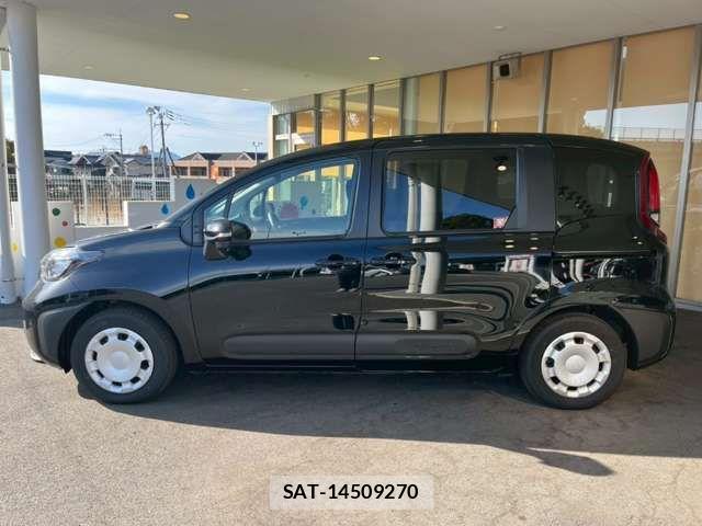 Toyota SIENTA 2025-06 6912718-9