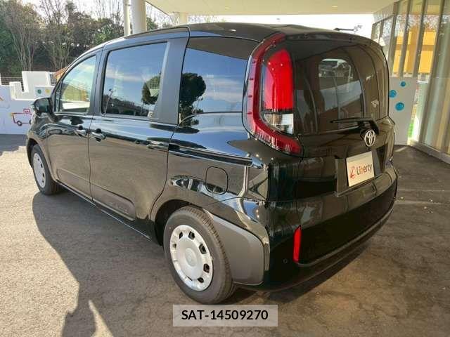 Toyota SIENTA 2025-06 6912718-10