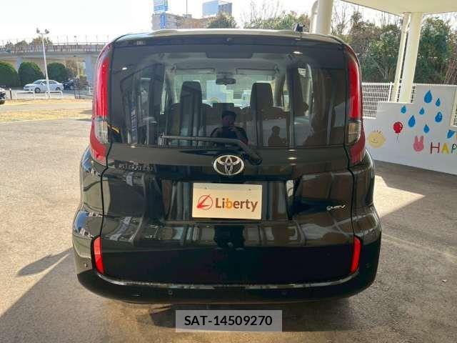 Toyota SIENTA 2025-06 6912718-11