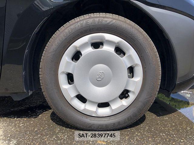 Toyota SIENTA 2023-03 6998300-16