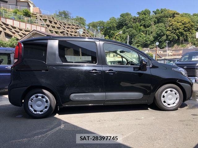 Toyota SIENTA 2023-03 6998300-5