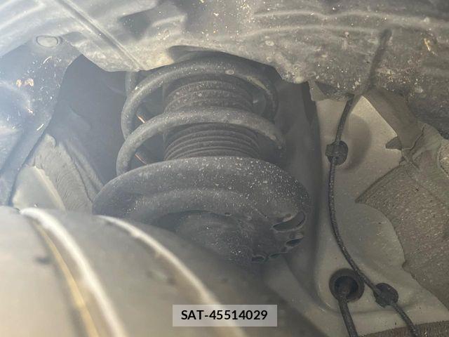 Toyota SIENTA 2023-09 6998282-19