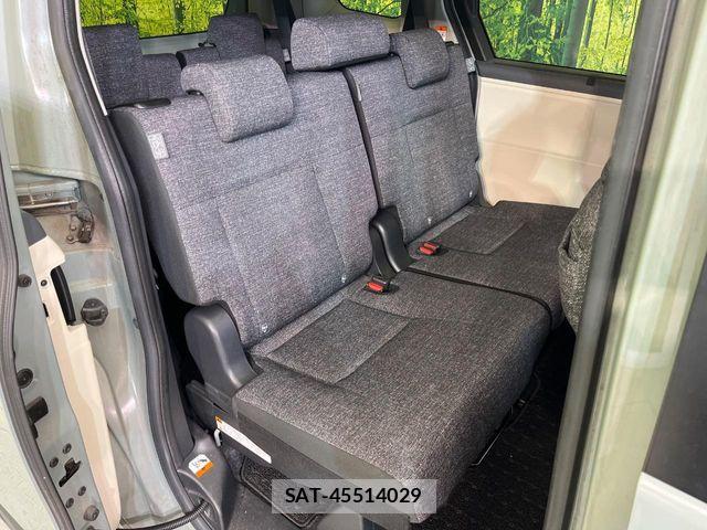 Toyota SIENTA 2023-09 6998282-8