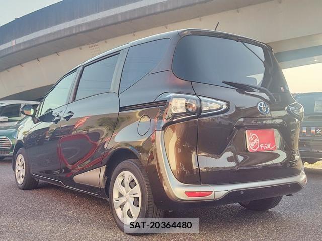 Toyota SIENTA 2019-07 6998301-13