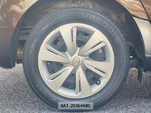 Toyota SIENTA 2019-07 6998301-27
