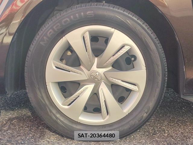 Toyota SIENTA 2019-07 6998301-28
